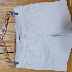 Levi Women's Jean Shorts Size 31
